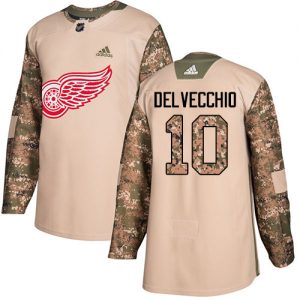 Pánské NHL Detroit Red Wings dresy 10 Alex Delvecchio Authentic Camo Adidas Veterans Day Practice