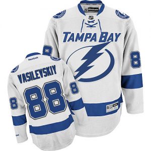 Pánské NHL Tampa Bay Lightning dresy 88 Andrei Vasilevskiy Authentic Bílý Reebok Venkovní hokejové dresy