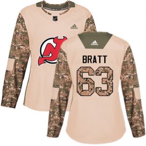 Dámské NHL New Jersey Devils dresy 63 Jesper Bratt Authentic Camo Adidas Veterans Day Practice