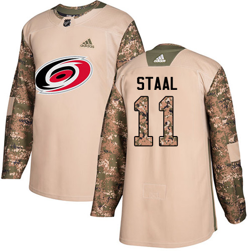 Pánské NHL Carolina Hurricanes dresy 11 Jordan Staal Authentic Camo Adidas Veterans Day Practice