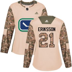 Dámské NHL Vancouver Canucks dresy 21 Loui Eriksson Authentic Camo Adidas Veterans Day Practice