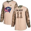 Pánské NHL Columbus Blue Jackets dresy 11 Matt Calvert Authentic Camo Adidas Veterans Day Practice