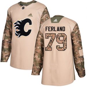 Pánské NHL Calgary Flames dresy 79 Michael Ferland Authentic Camo AdidasVeterans Day Practice