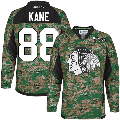 Pánské NHL Chicago Blackhawks dresy 88 Patrick Kane Authentic Camo Reebok Veterans Day Practice