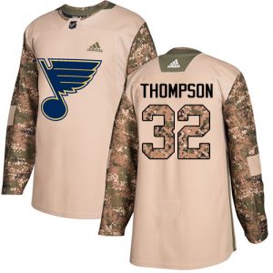 Pánské NHL St. Louis Blues dresy 32 Tage Thompson Authentic Camo Adidas Veterans Day Practice